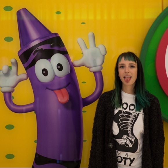 spooky with a booty t-shirt by matt bailey, size small - Picture 5 of 6